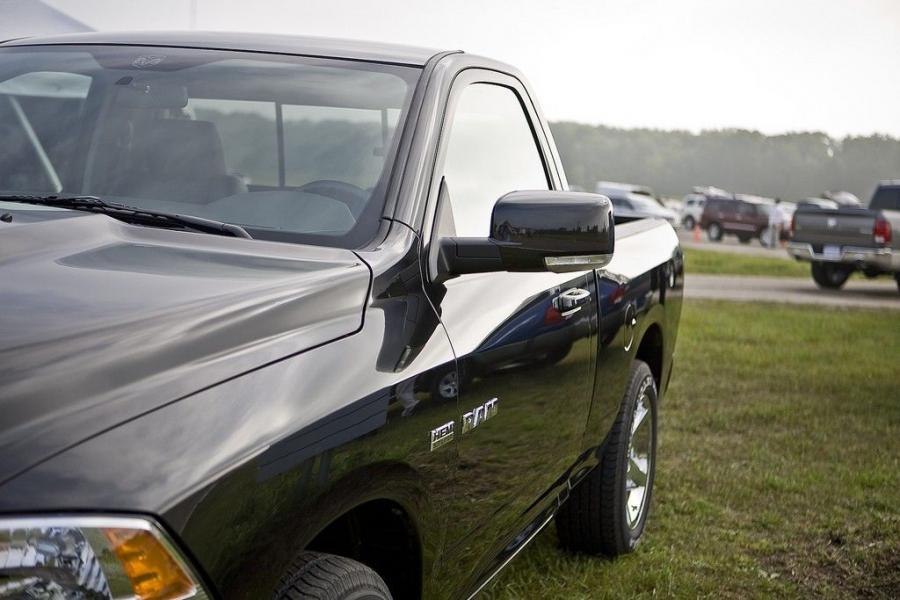  Dodge Ram 1500 RT 2009 года  (фото 2 из 30)